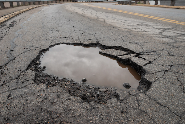 How To Avoid Pothole Damage!
