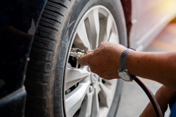 How to Check Your Tire Pressure in 5 Easy Steps