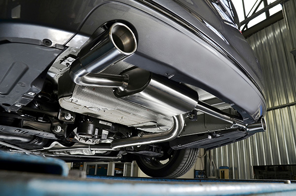 Why Does New Jersey Road Salt Cause Exhaust Flanges and Hardware to Fail?
