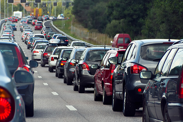 Master These 7 Tips for Safer Heavy Traffic Driving